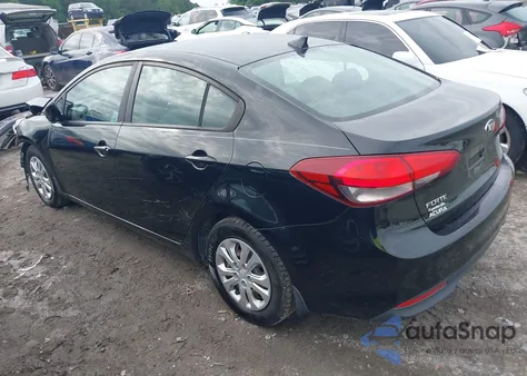 2017 Kia Forte Lx из США, поврежденный, VIN 3KPFK4A79HE048560